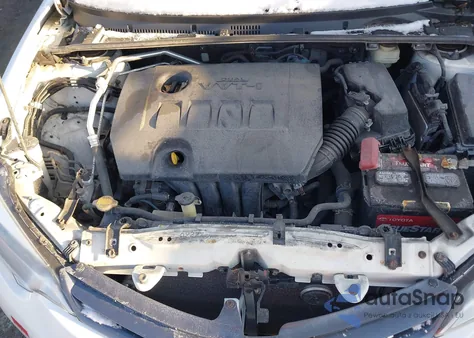 2016 Toyota Corolla Le z USA, uszkodzony, nr VIN 2T1BURHE4GC738580